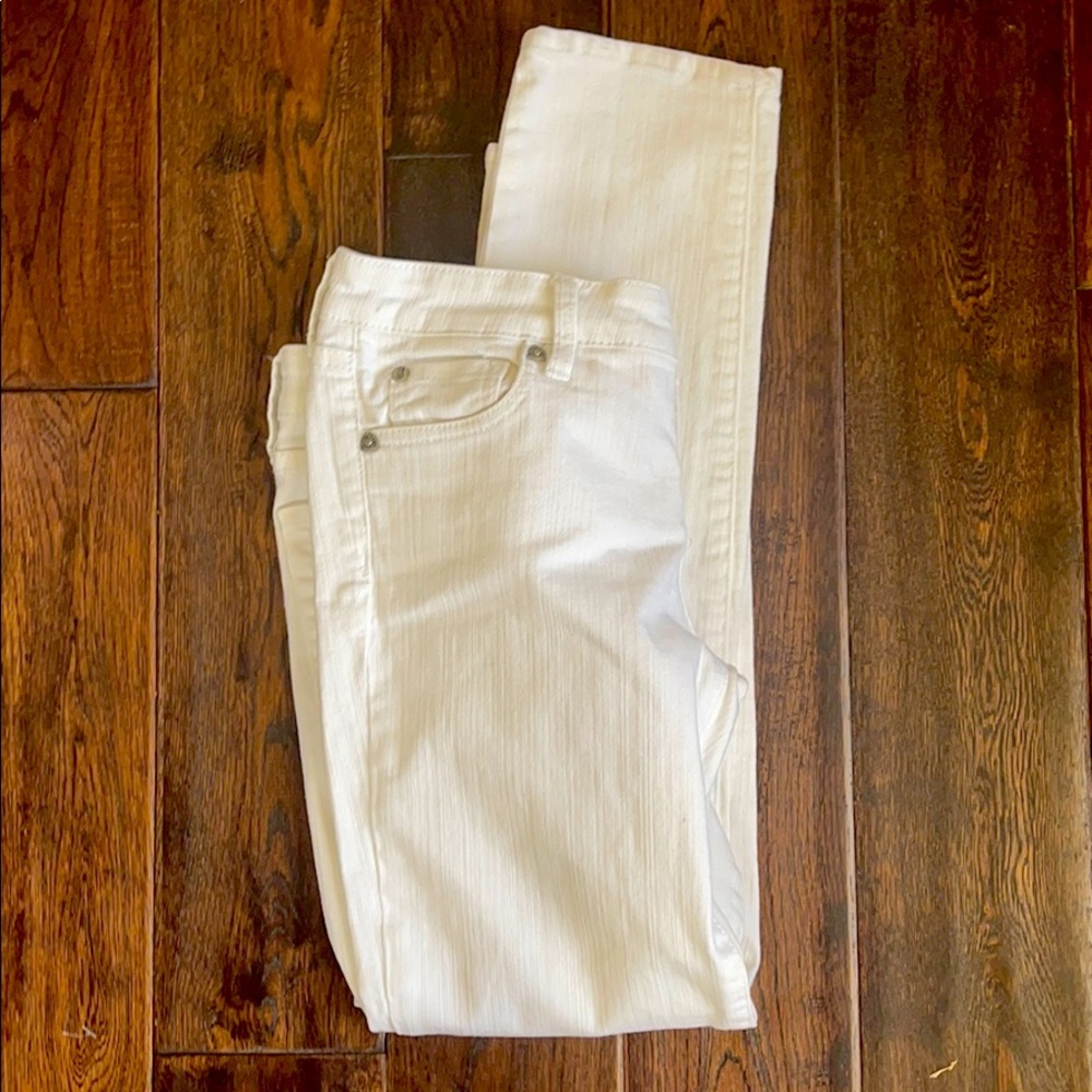 KUT skinny cropped white jeans. Size 4